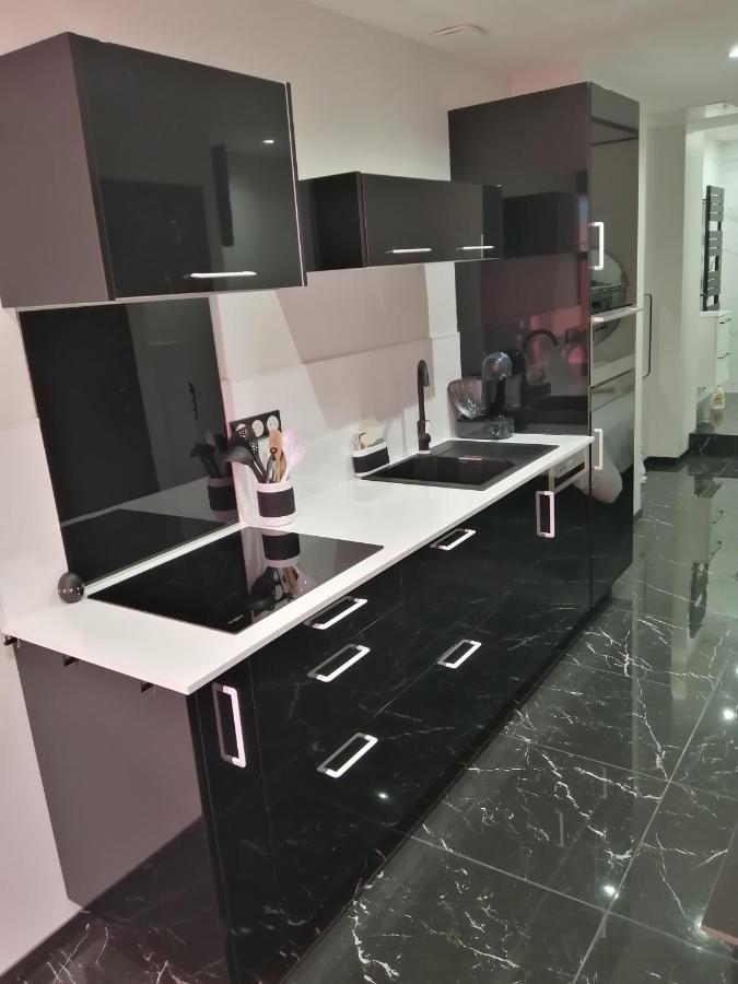 Appartement L'Antre Coquin à Béthune Extérieur photo